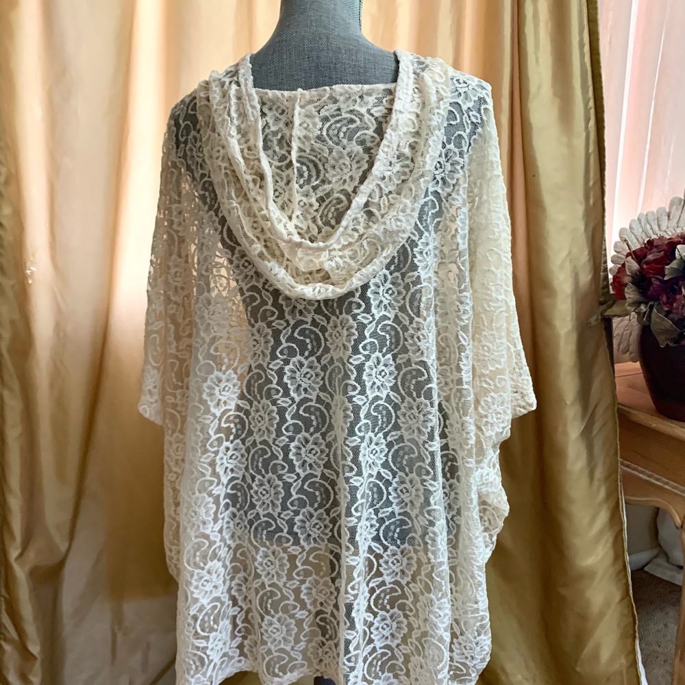 LACE Topper - Picture 2 of 4